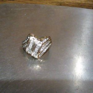 CLUSTER Ring 10K Gold YELLOW GOLD 2.8 DWT