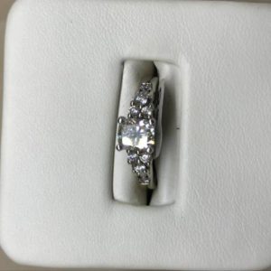 Ring WHITE GOLD 2.3 DWT