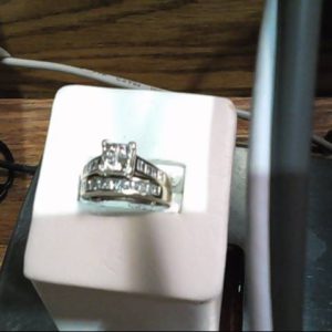 Ring 14K Gold WHITE GOLD 5.8 DWT