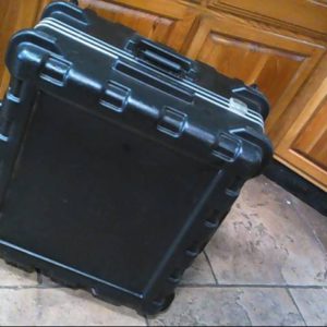 NONE ON WHEELS FLIGHT CASE